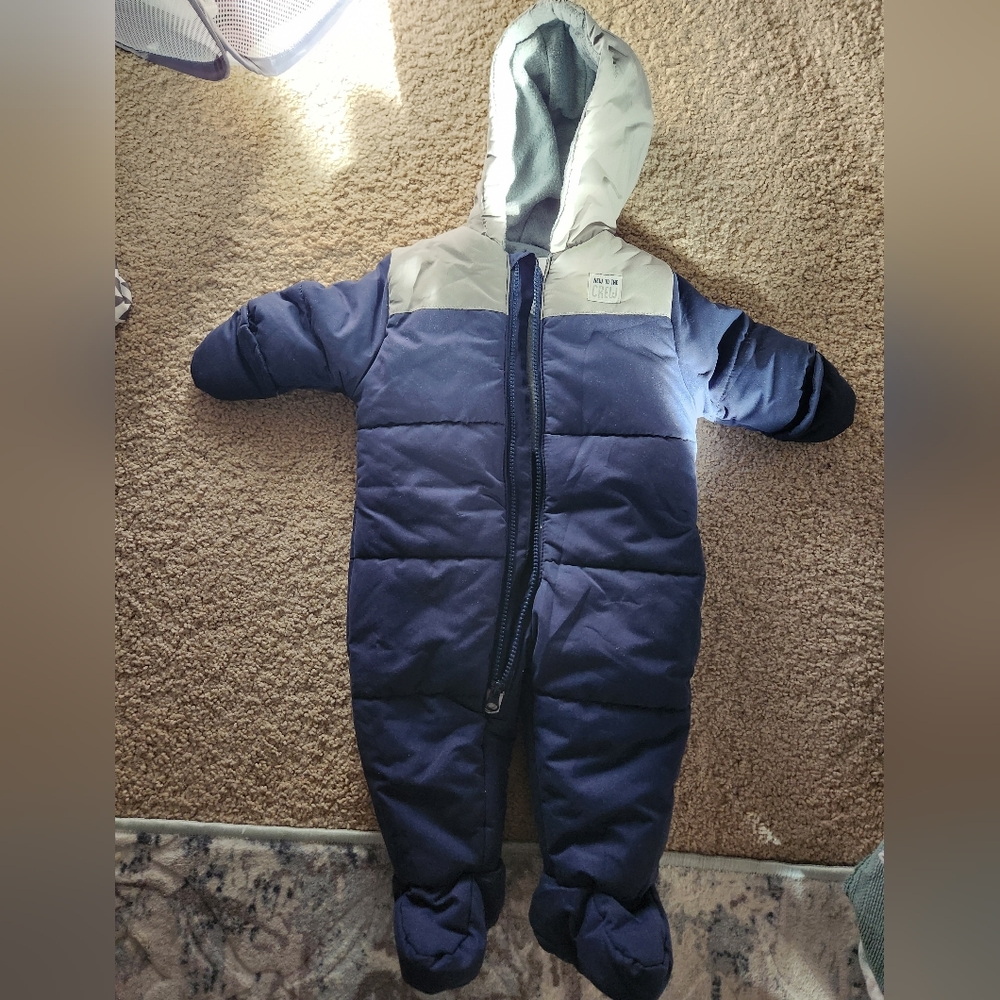 Snowsuit 0-3 months